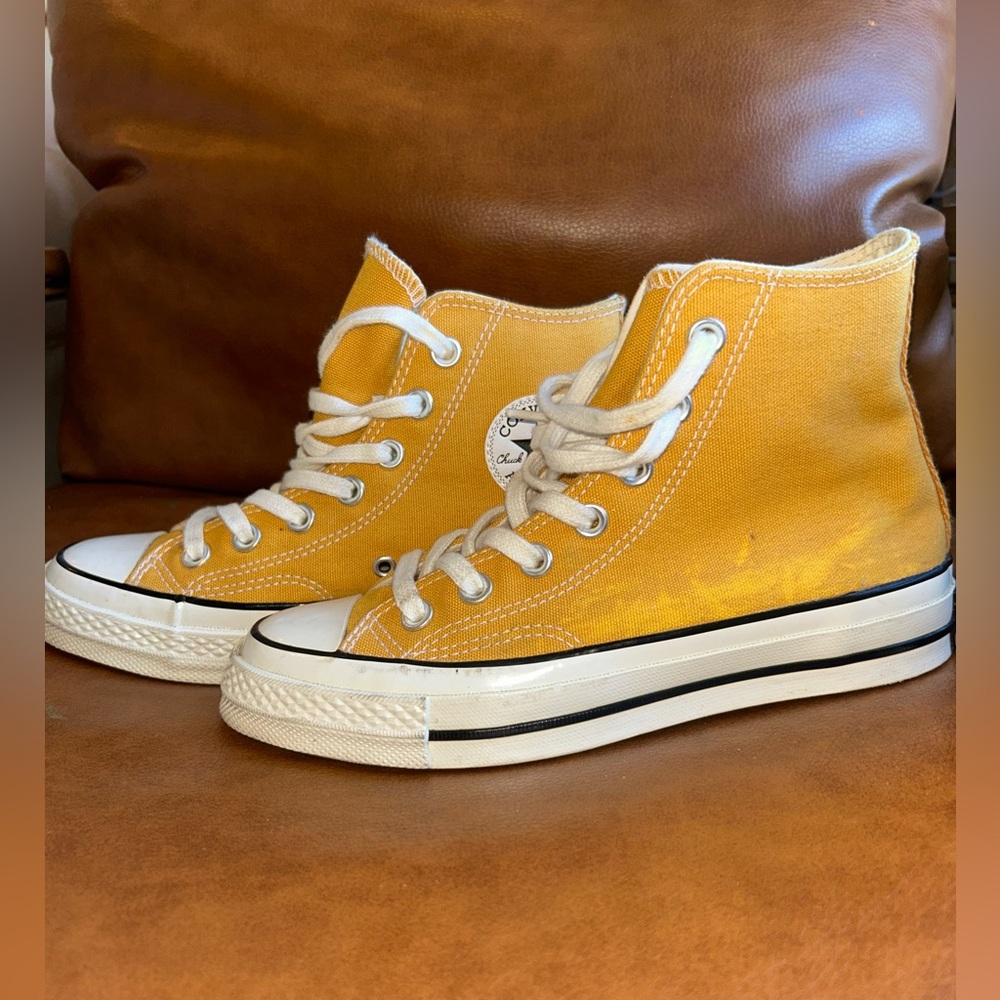 Converse Unisex Chuck Taylor All Star 70 Hi Sunflower Yellow. Size 3 Men 5 Woman